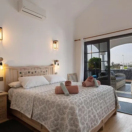 Willa Maylands Playa Blanca (Lanzarote)